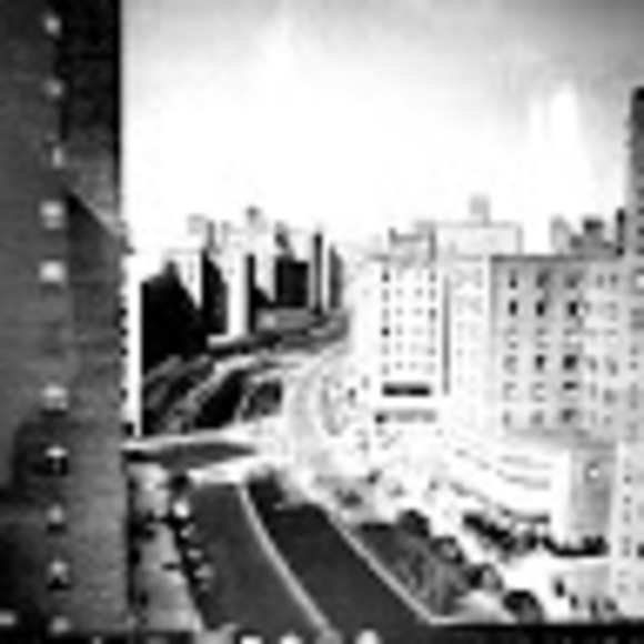 Meet your Posher, William - Picture 1 of 1